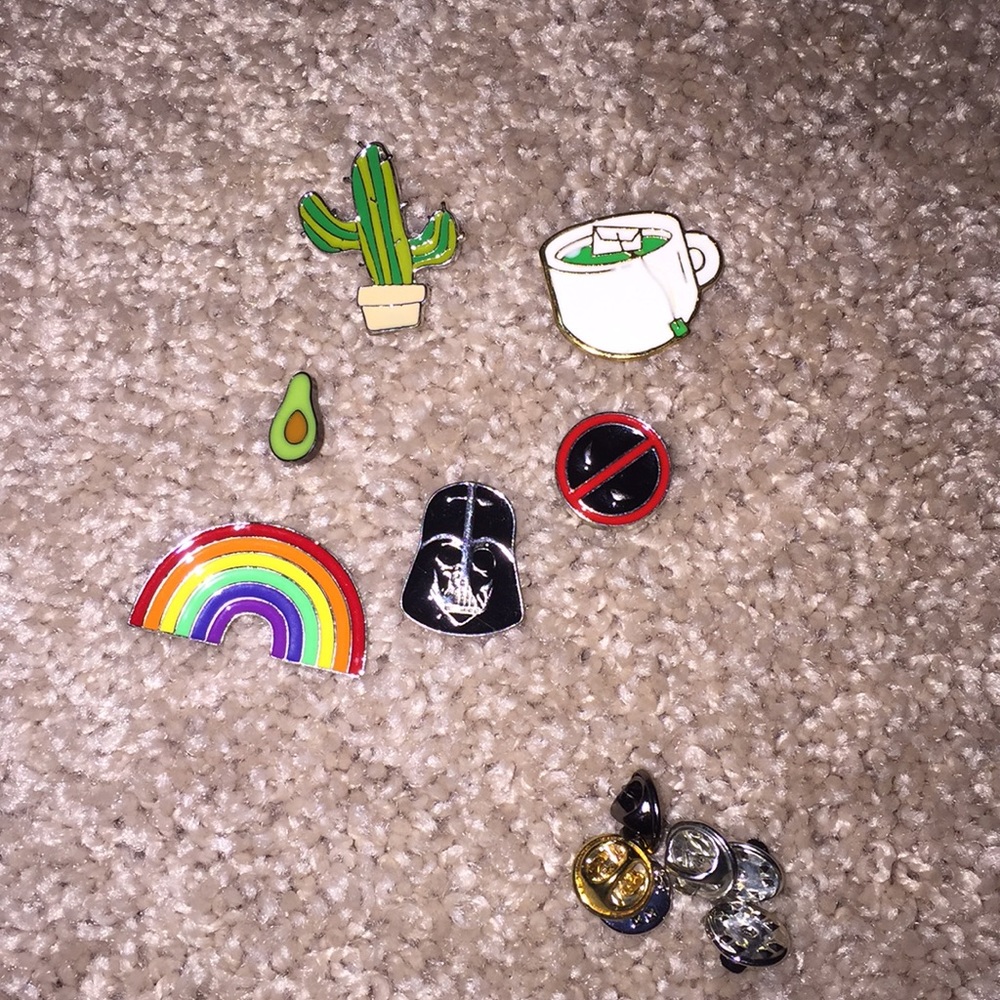 Bundle of pins